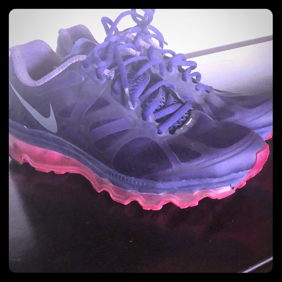 Big kid Nike Air Max-Nike Air Max (7.5 Women)
